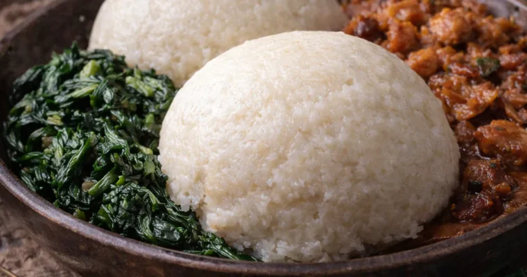Nshima (Maisbrei)