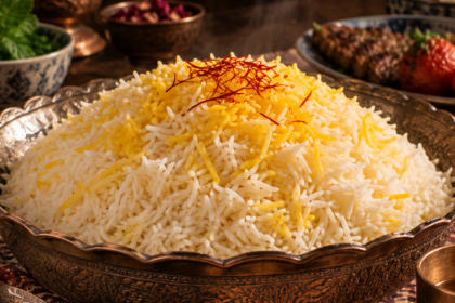 Chelou Tschelo Gedaempfter Reis Mit Butter